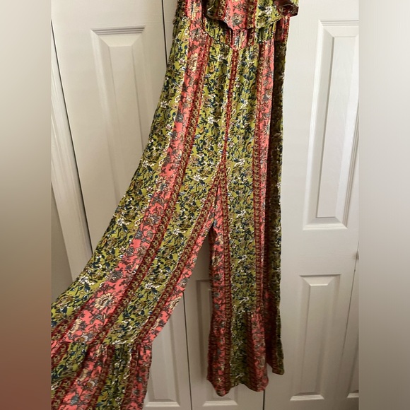 Colorful Summer Romper size Large - Picture 2 of 4